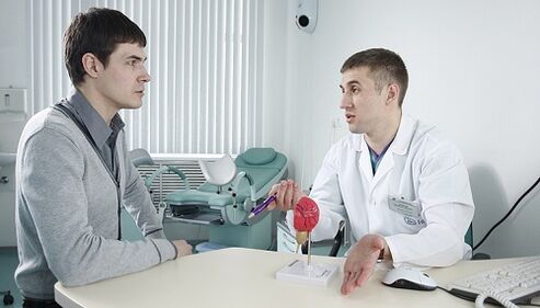 medikuak prostatitisaren tratamendua agintzen du gailu batekin